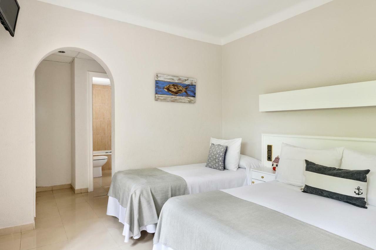 Hotel La Goleta 2*