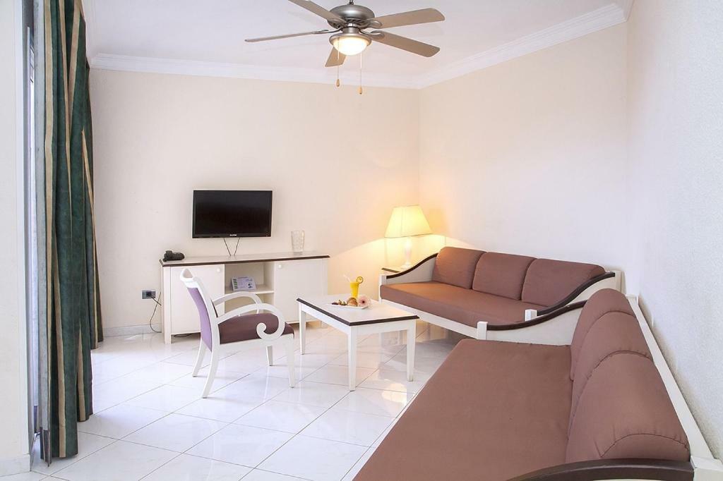 Marino Tenerife Apartahotel