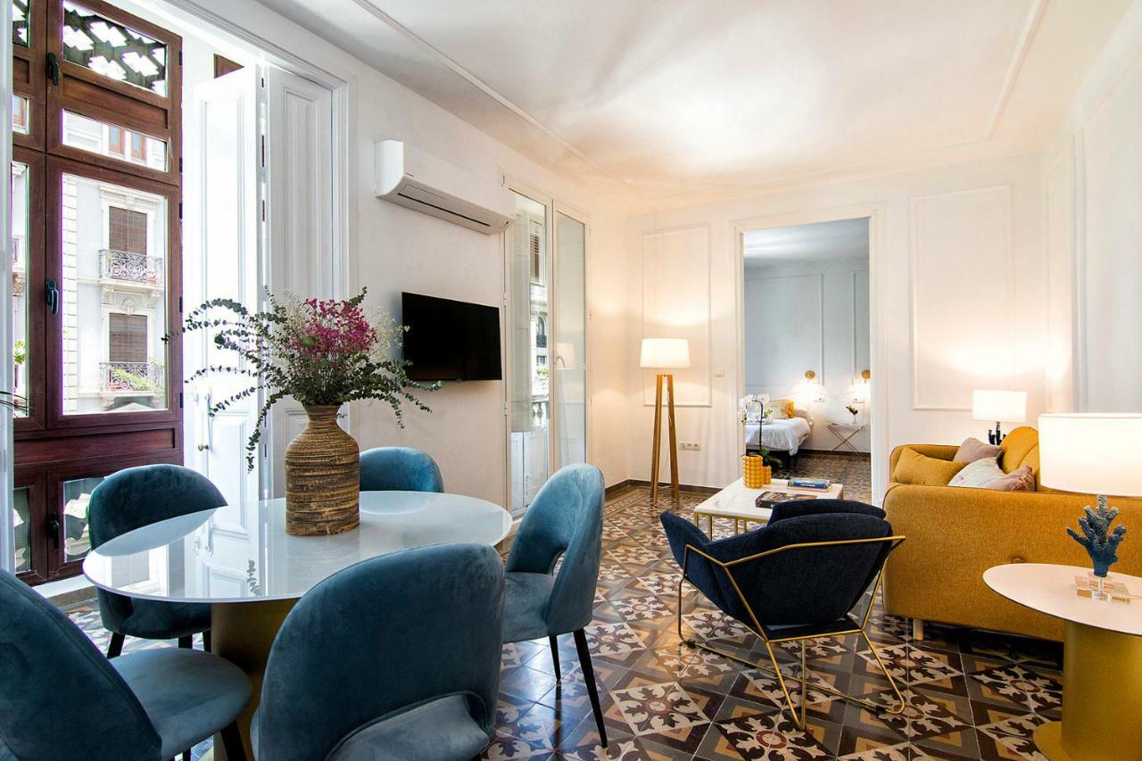 Apartment Gran Via Luxury 3br *