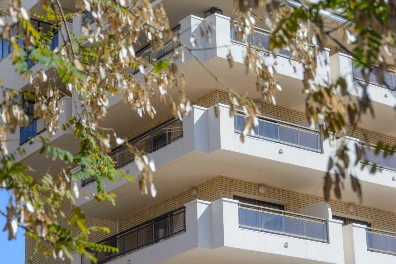 Sant Jordi Zeus Basic Apartamento *