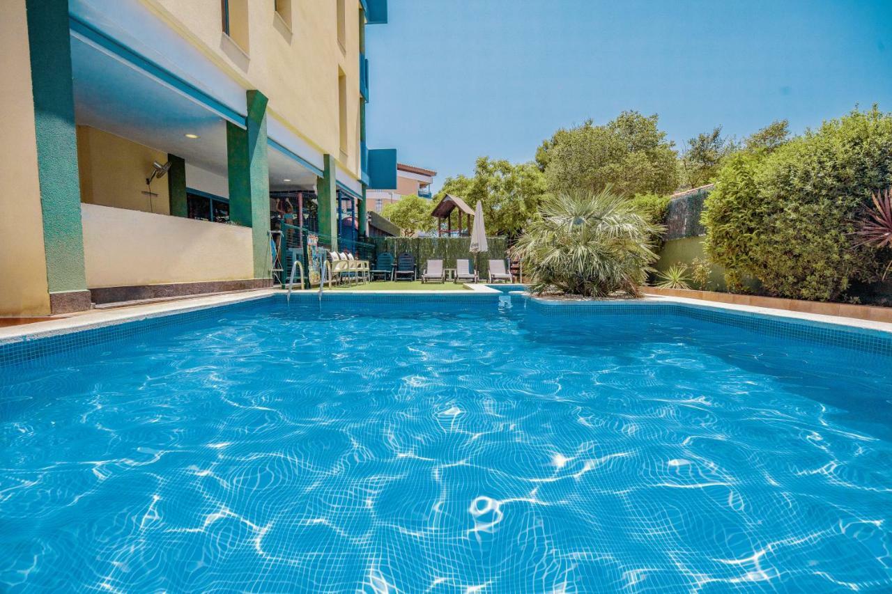 Rentalmar Costa Verde Apartment *