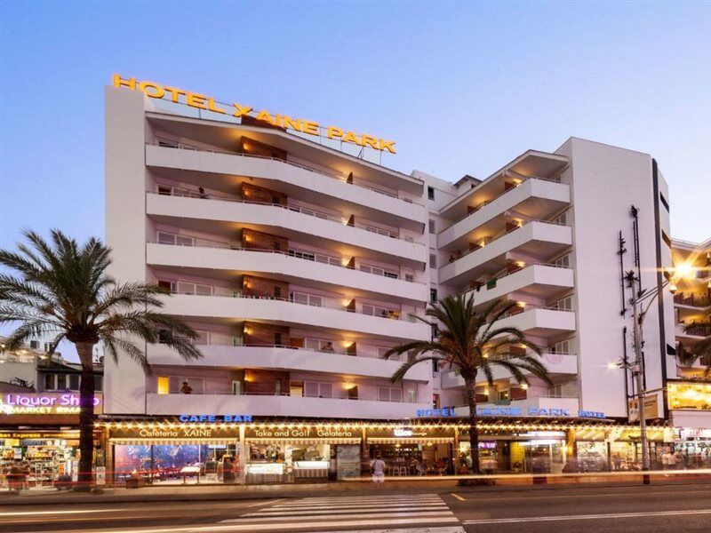 Xaine Park Hotel