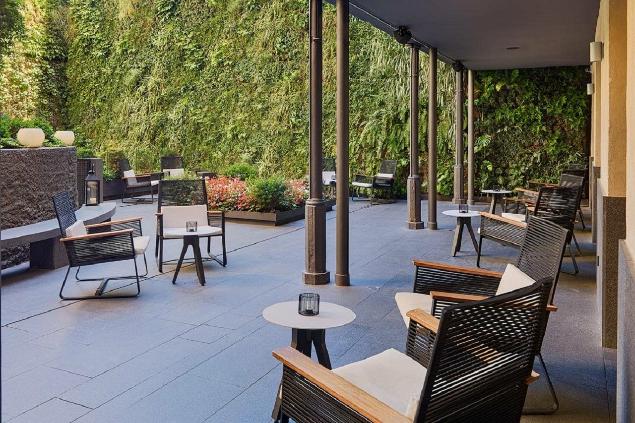 H10 Urquinaona Plaza (adults Only) 4*