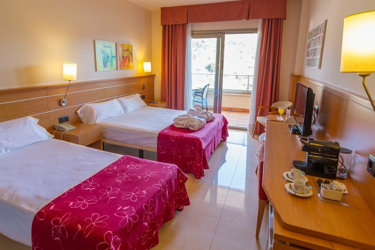 Hotel Golden Bahía De Tossa&spa 4* Sup. Tossa de Mar