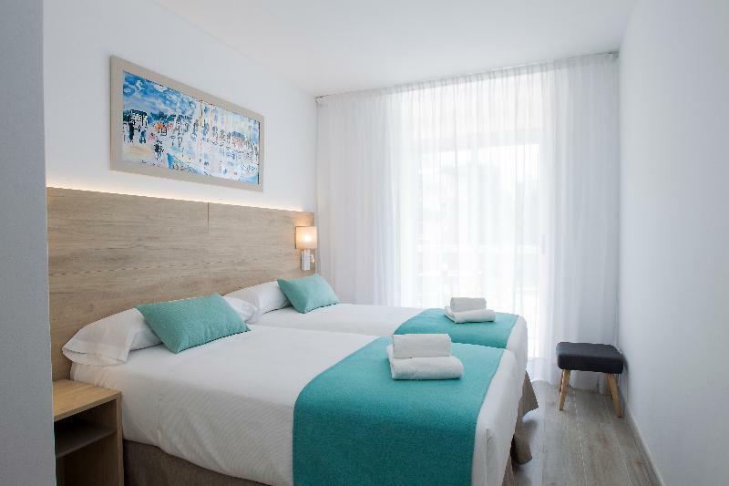 Cye Centre Aparthotel Salou