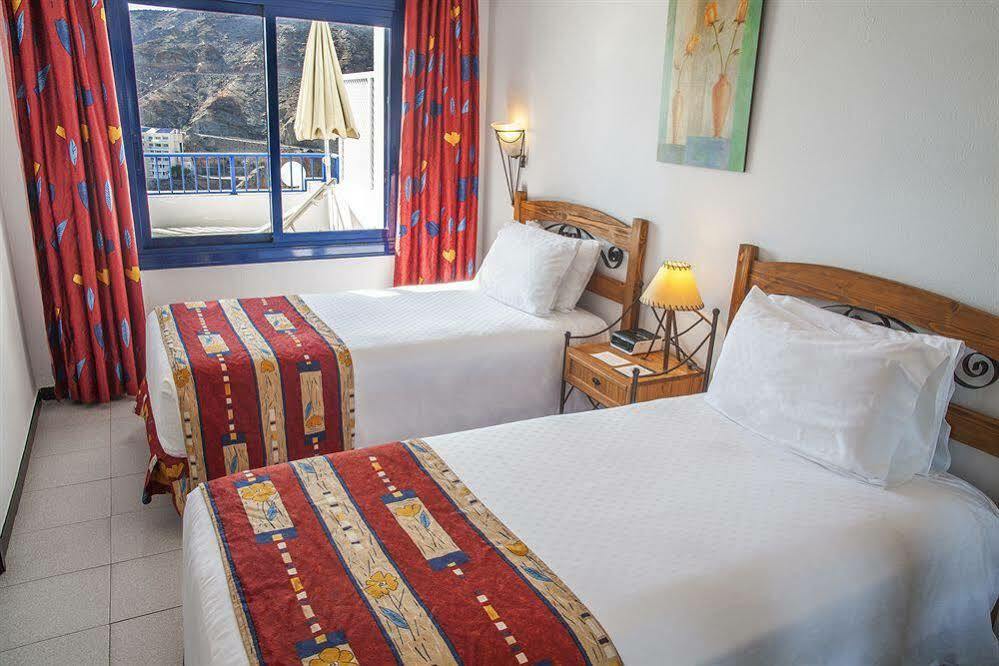 Club Cala Blanca Aparthotel