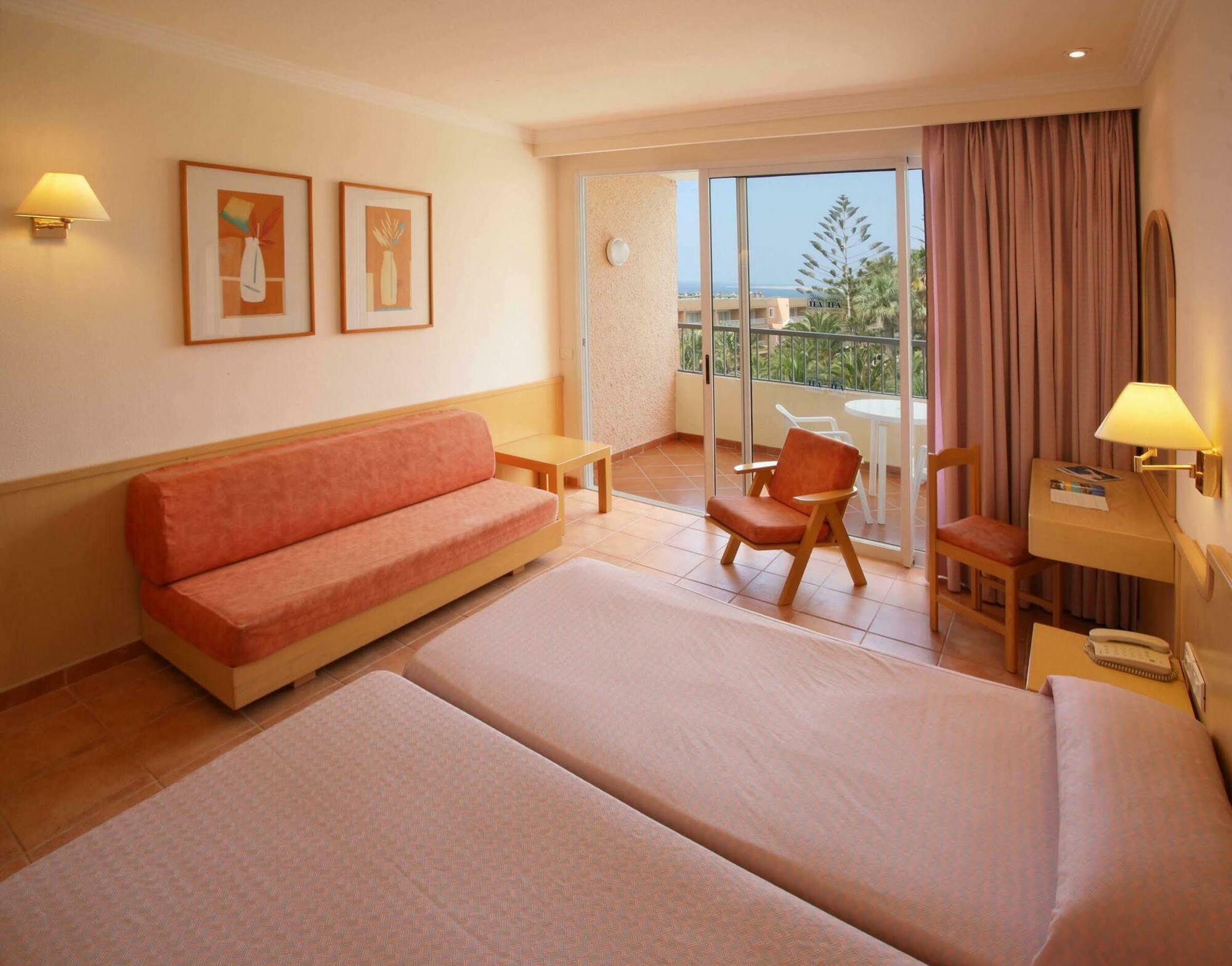 Hotel Abora Interclub Atlantic By Lopesan
