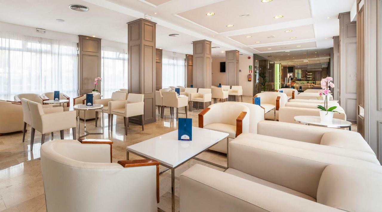 Globales America Hotel 4*
