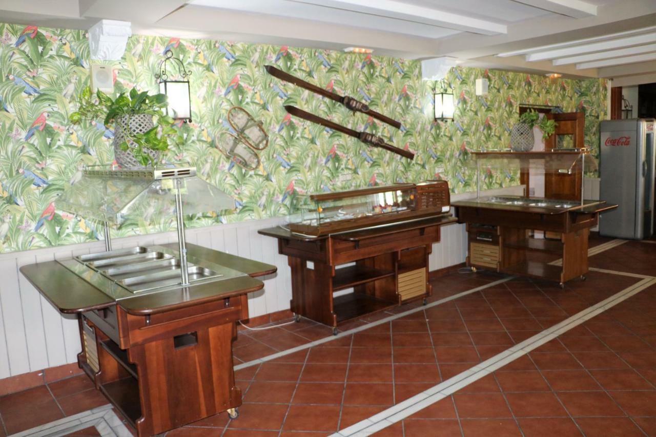 El Guerra Hotel 2*