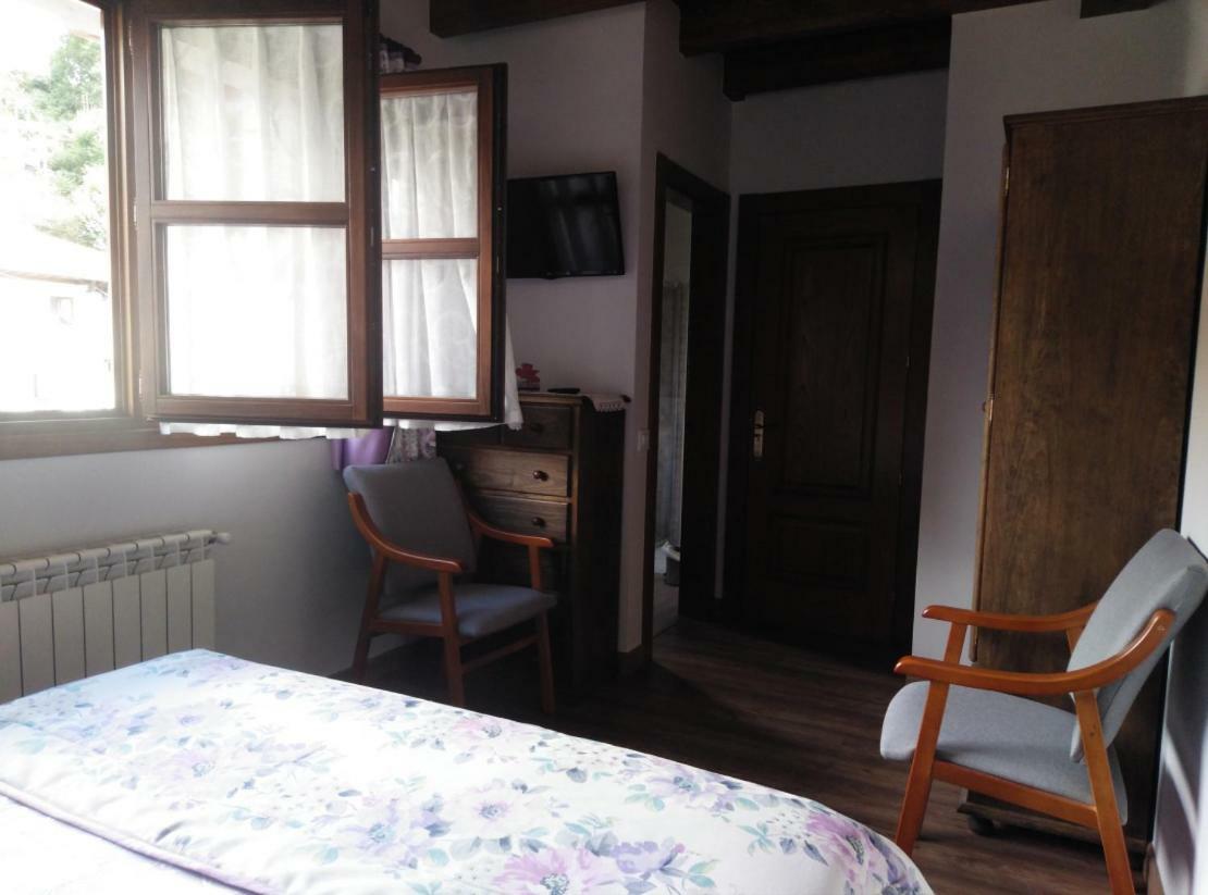 Сasa de vacaciones Casa El Caleru *