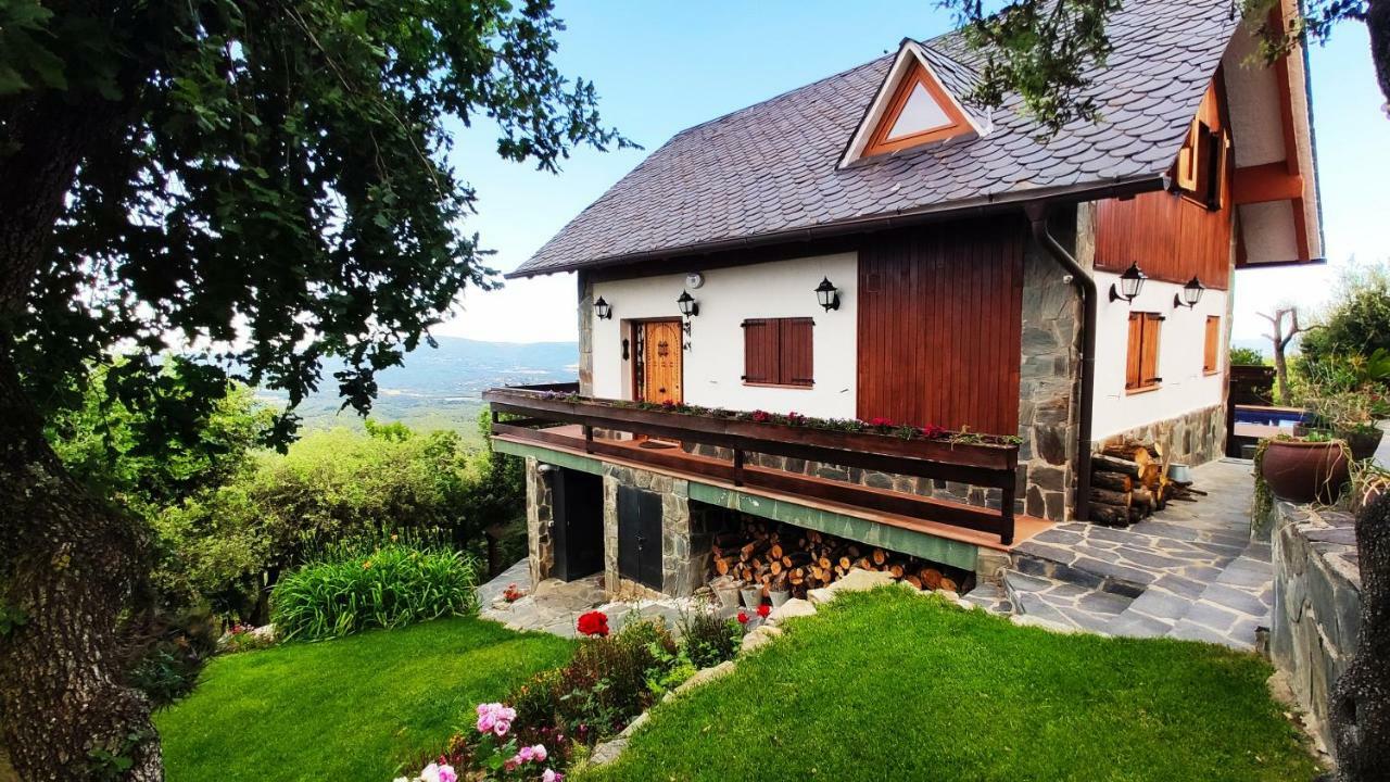 Els Refugis Del Montseny Cal Somni Holiday home *
