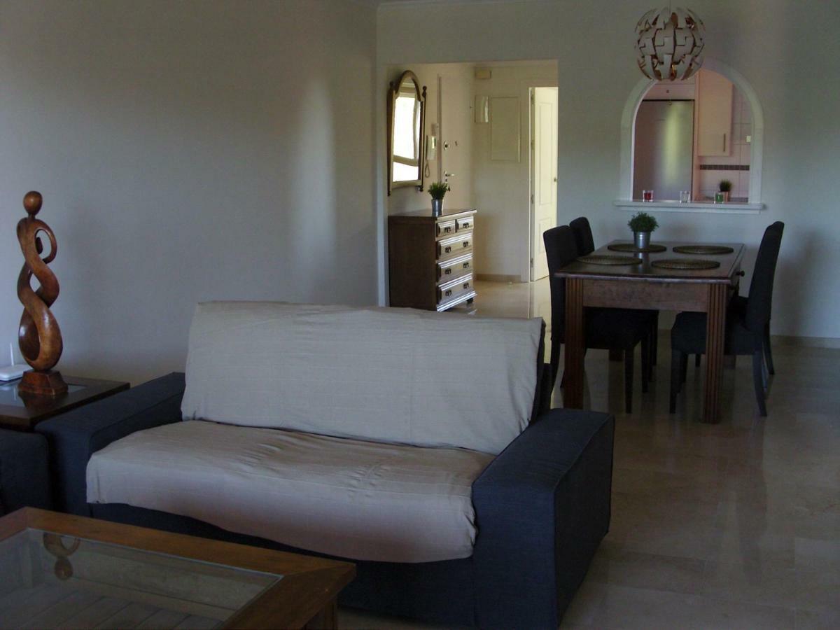 Apartamento Del Golf Dona Julia Y Cortesin * San Luis de Sabinillas