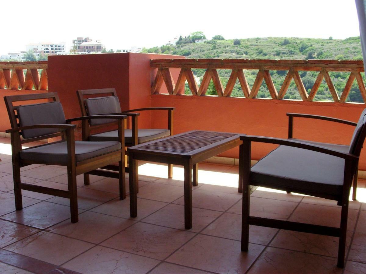 Apartment Apartamento Del Golf Dona Julia Y Cortesin