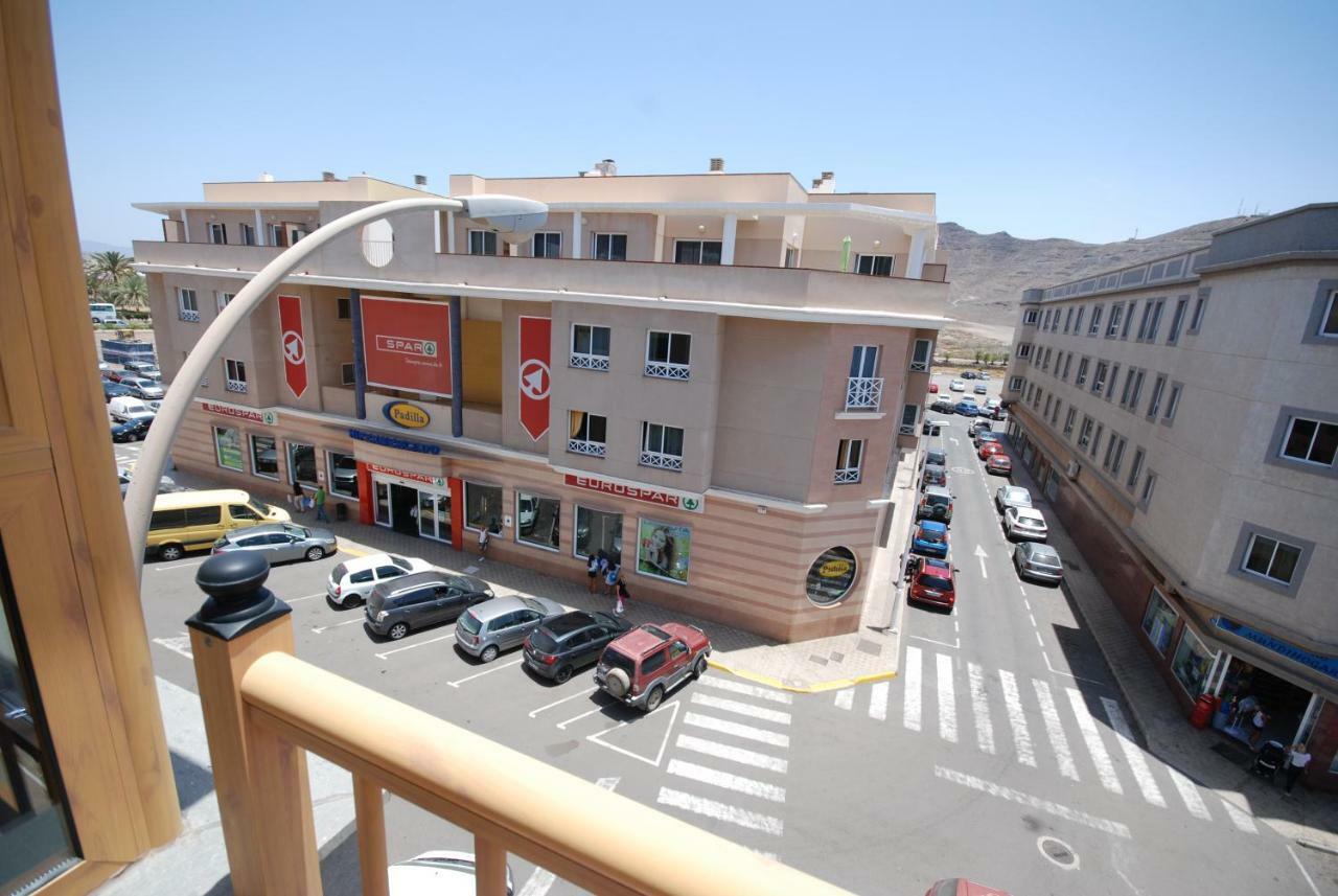 Fue Apartment *