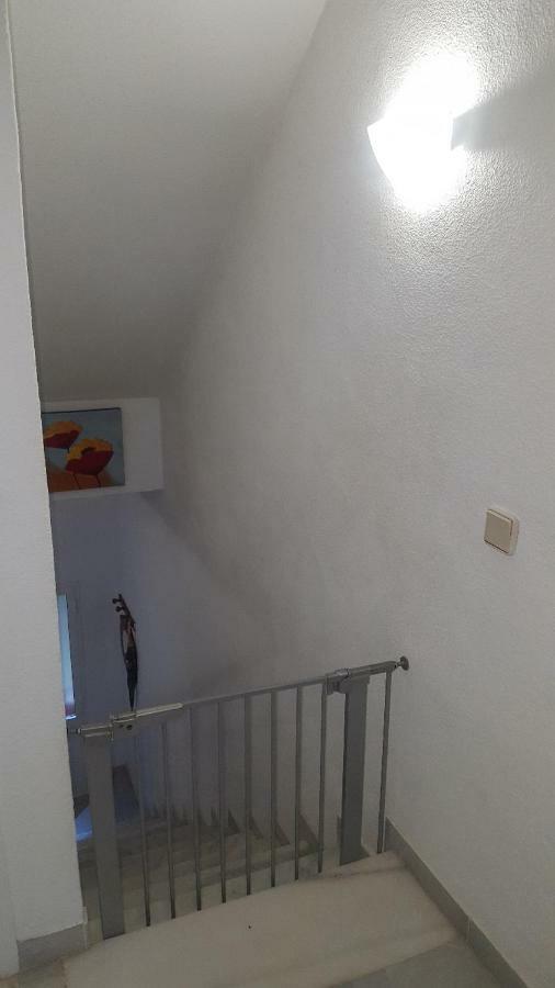 Сasa de vacaciones Calahonda 2 Bedroom House With Air Con