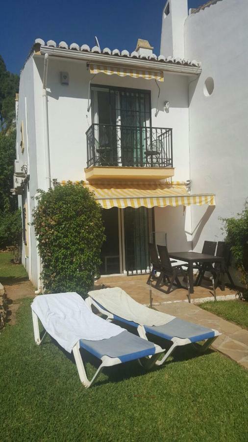 Calahonda 2 Bedroom House With Air Con