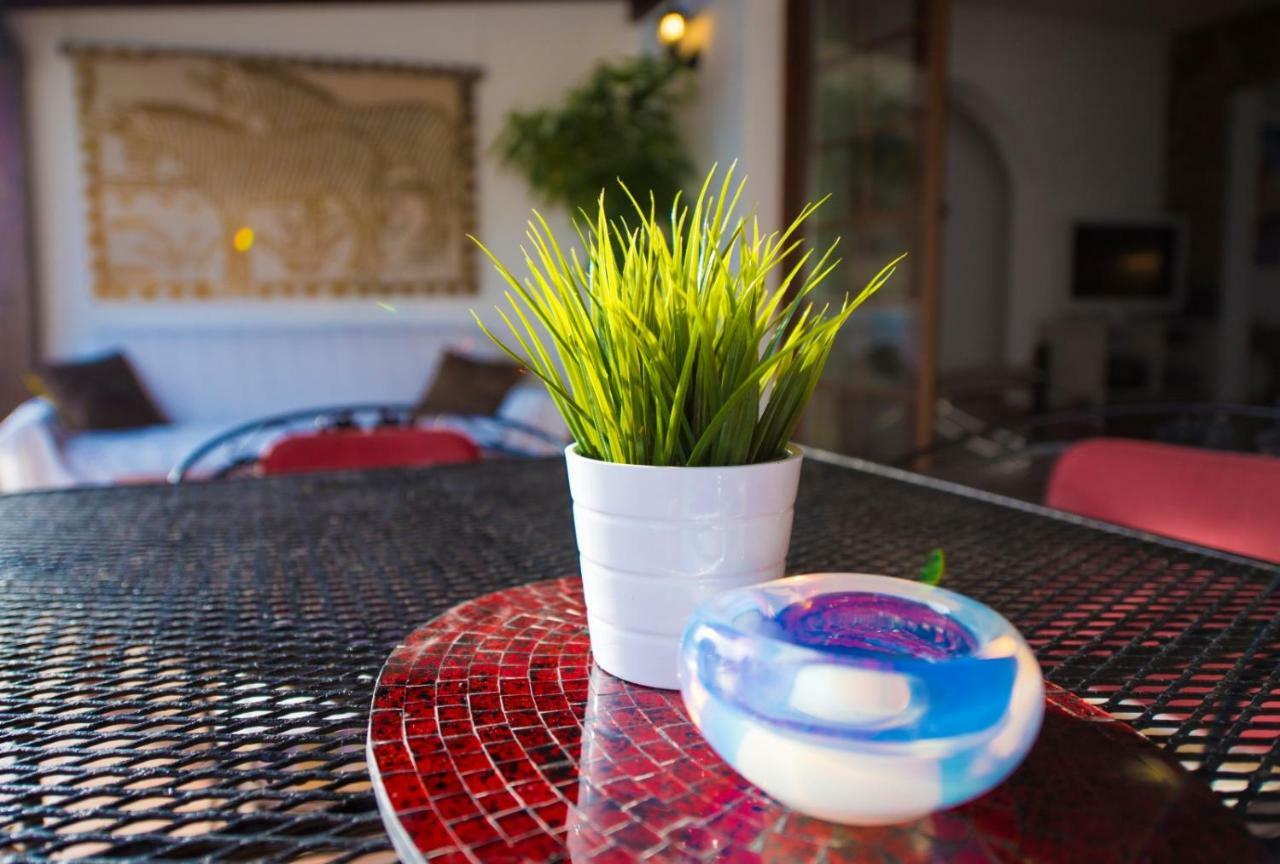 Villatommy Heated Pool, Hottub, Fast Wifi *