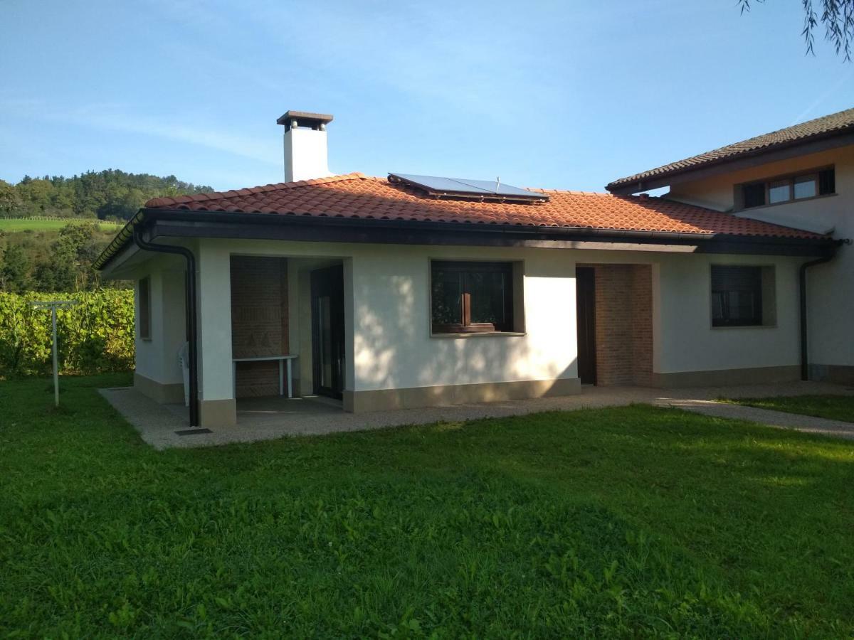 Apartamento Zabale Country house Aduna