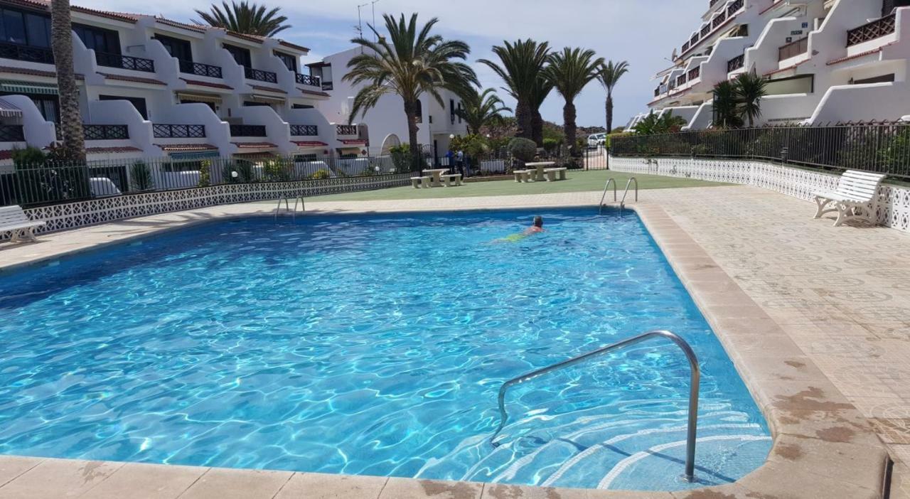 Coastside Apartment, Amarilla Bay Apartment *