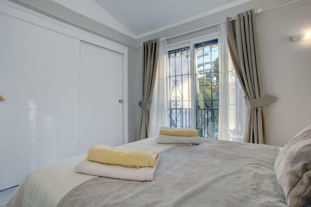 Сasa de vacaciones Calahonda 2 Bedroom House With Air Con
