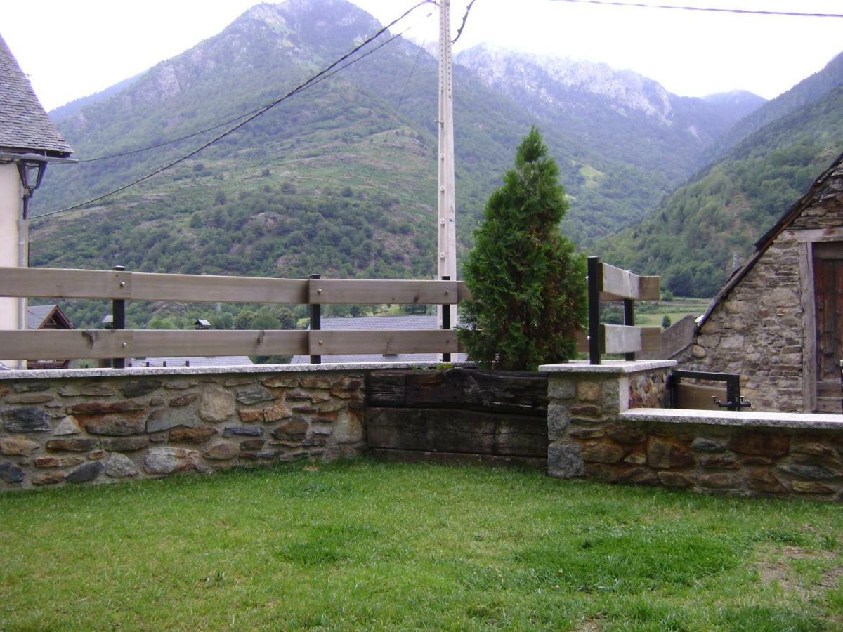 Gauach *