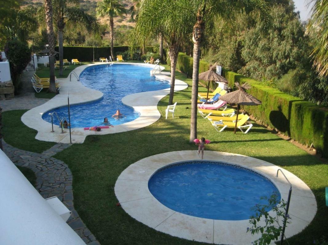 Apartment Casares By The Sea