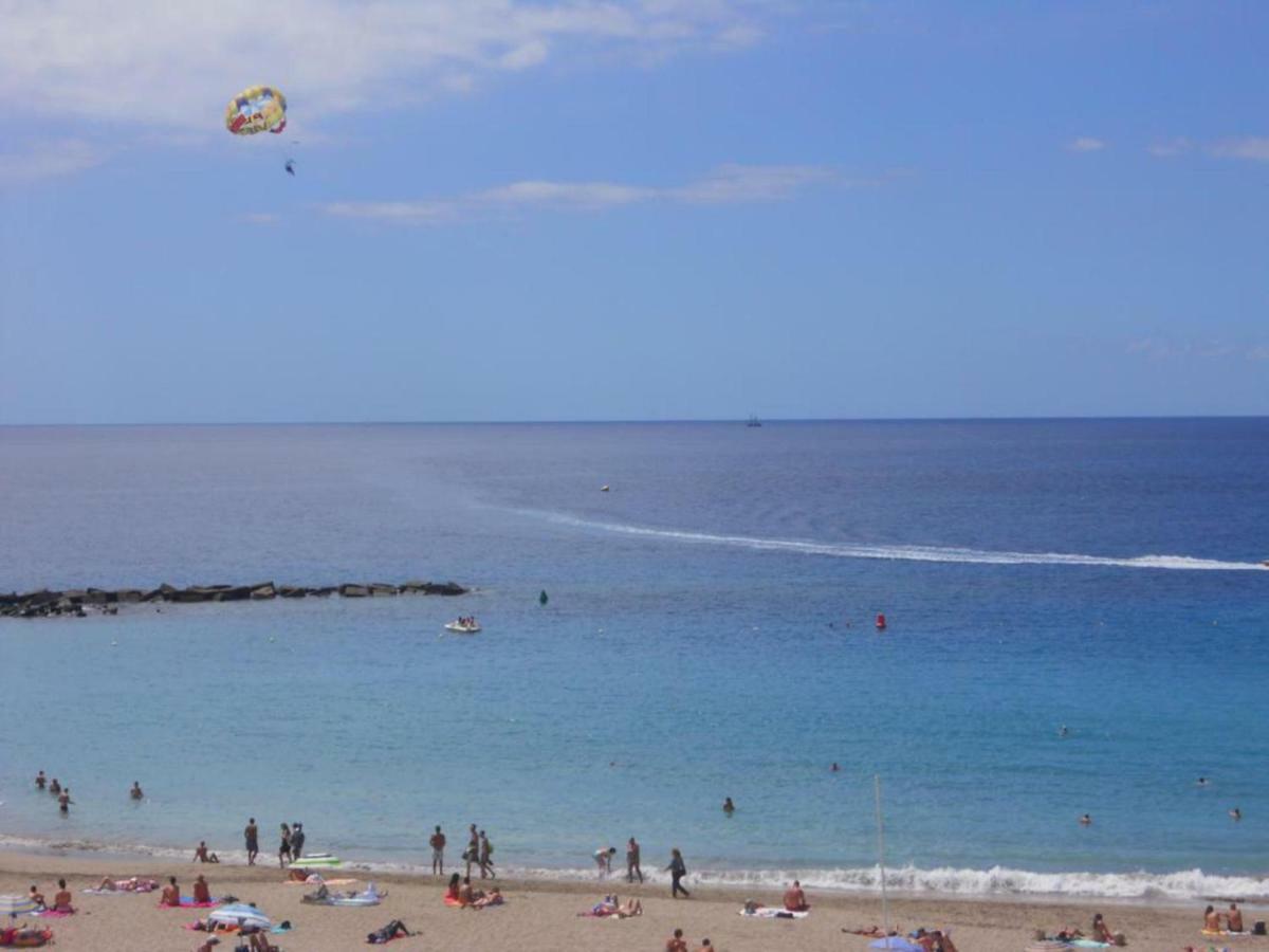 Sunny Near The Beach With Wifi, Balcony And Pool Apartamento