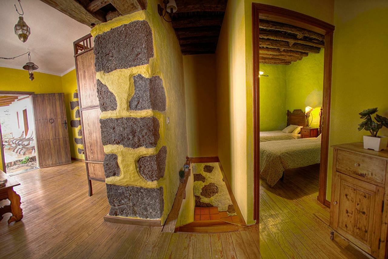 Casa rural Geranios Rojos Las Rosas (El Hierro)