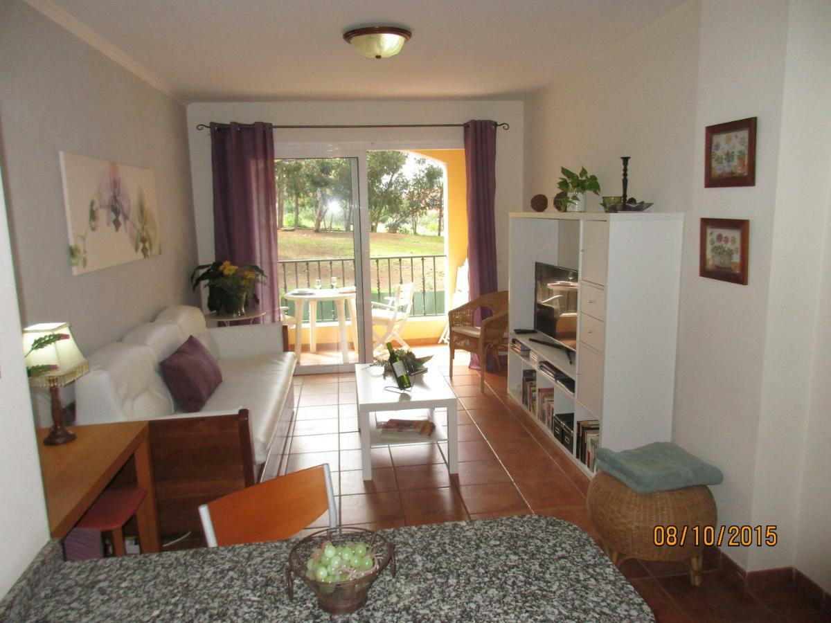 Lagos De La Quinta Apartment