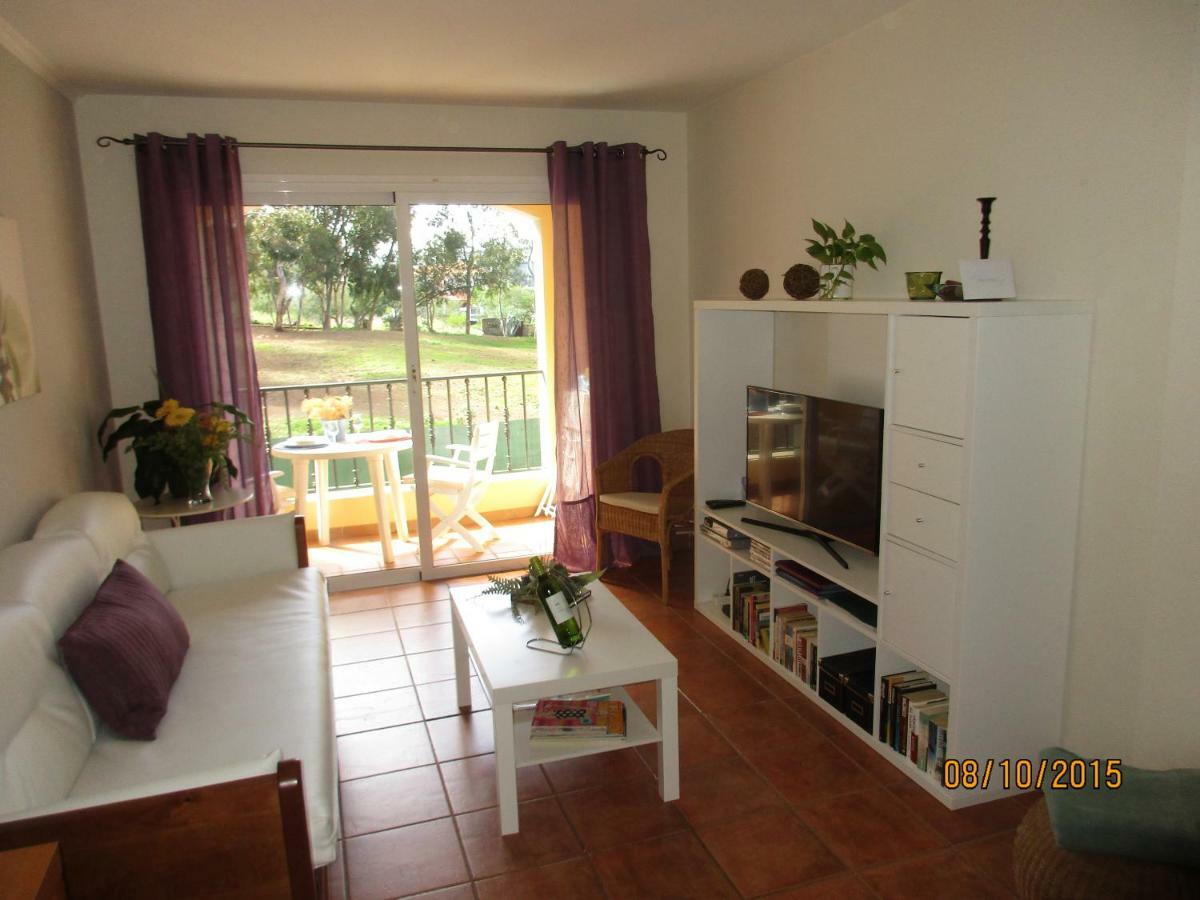 Lagos De La Quinta Apartment