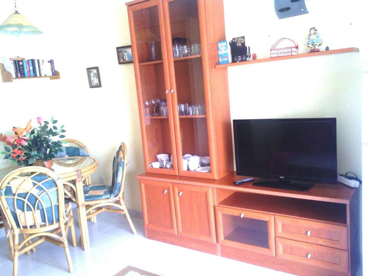 Apartamento Esmeralda 2 *