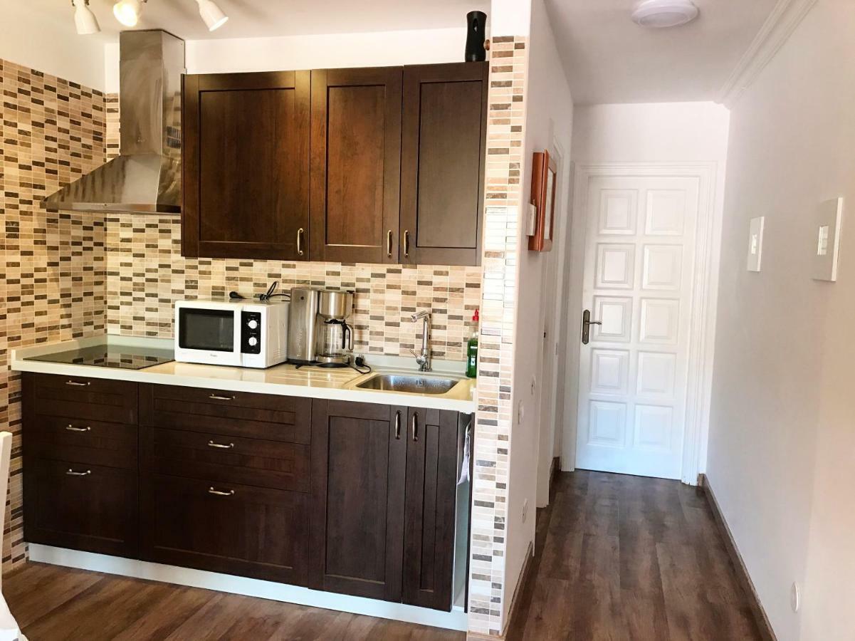 Las Americas Front Line Ocean Apartment