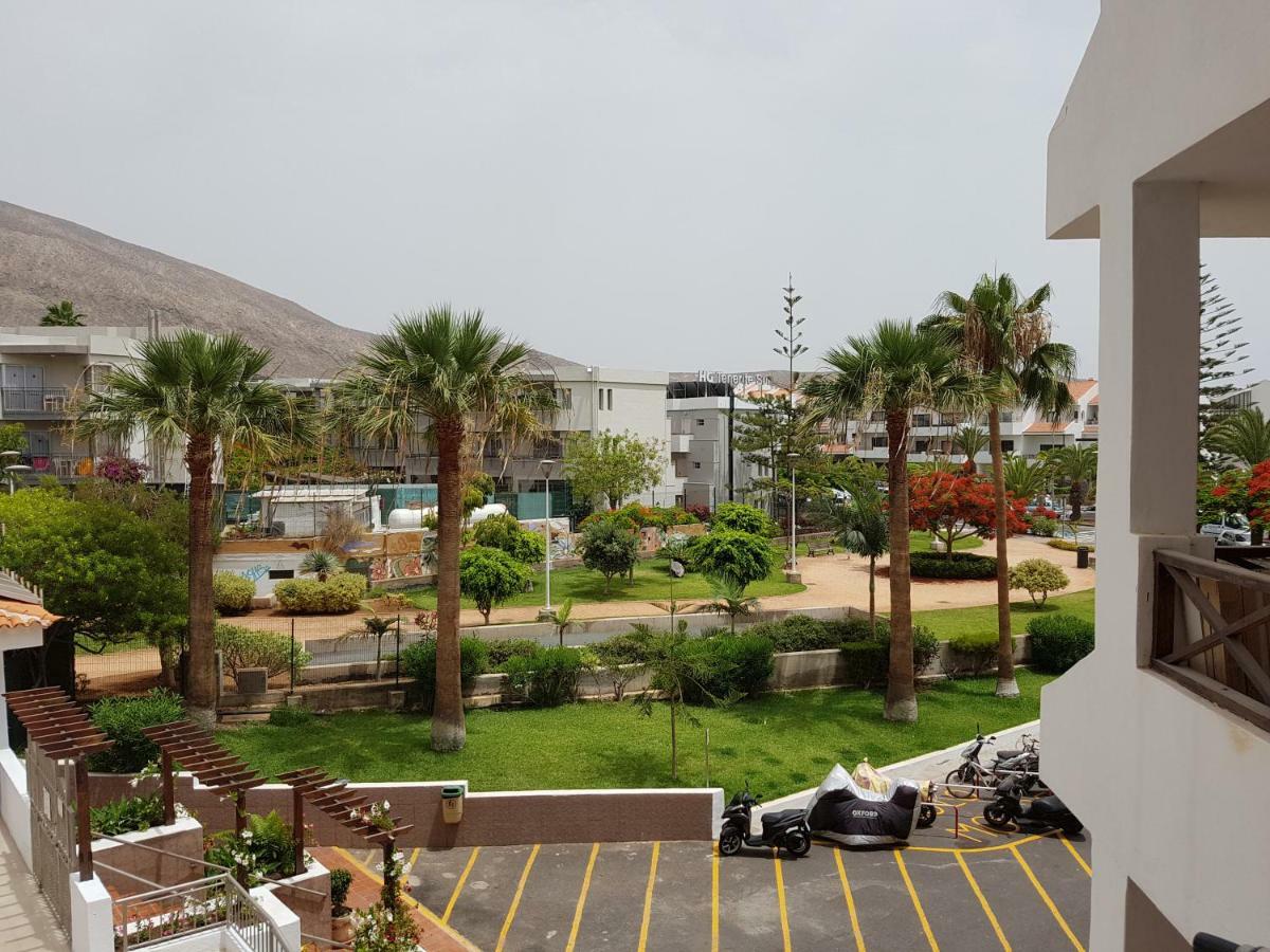 On Avenida De Amsterdam 3 Apartment Los Cristianos (Tenerife)