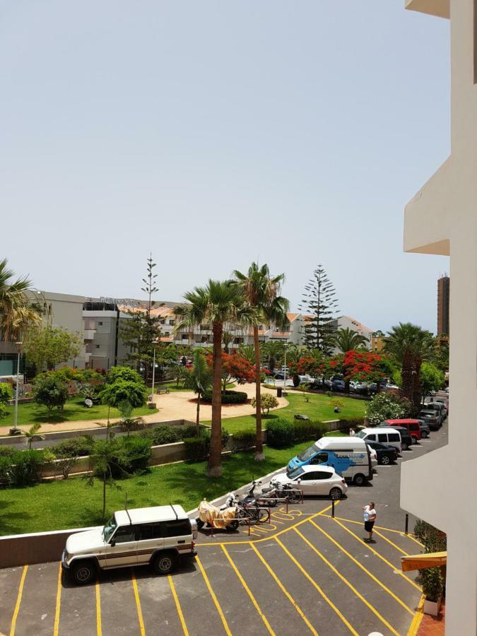 On Avenida De Amsterdam 3 Apartment Los Cristianos (Tenerife)