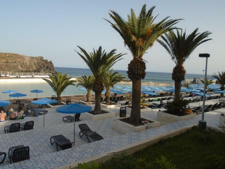 Beach-front Tenerife Sth Sea And Pool View Apartment Costa Del Silencio