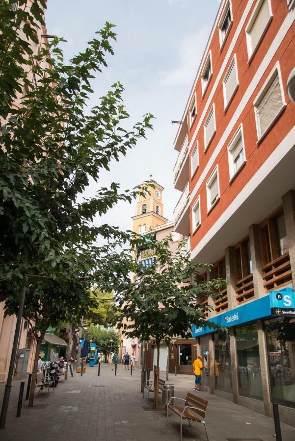 Apartamento Camp Nou, Europa Fira - Modern Two-bedroom With Heating *