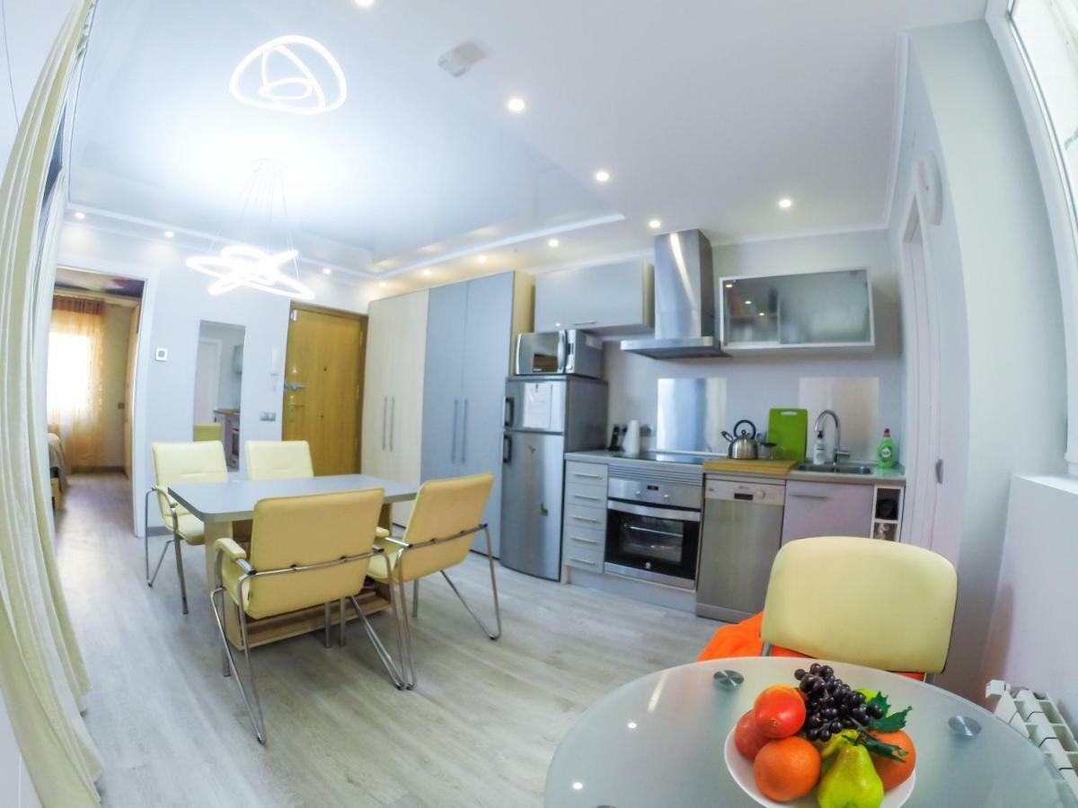 Apartamento Camp Nou, Europa Fira - Modern Two-bedroom With Heating L'Hospitalet de Llobregat