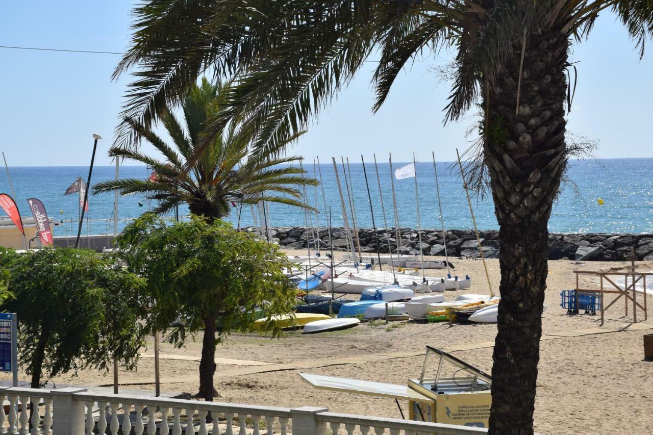 Les Barbes Apartment *