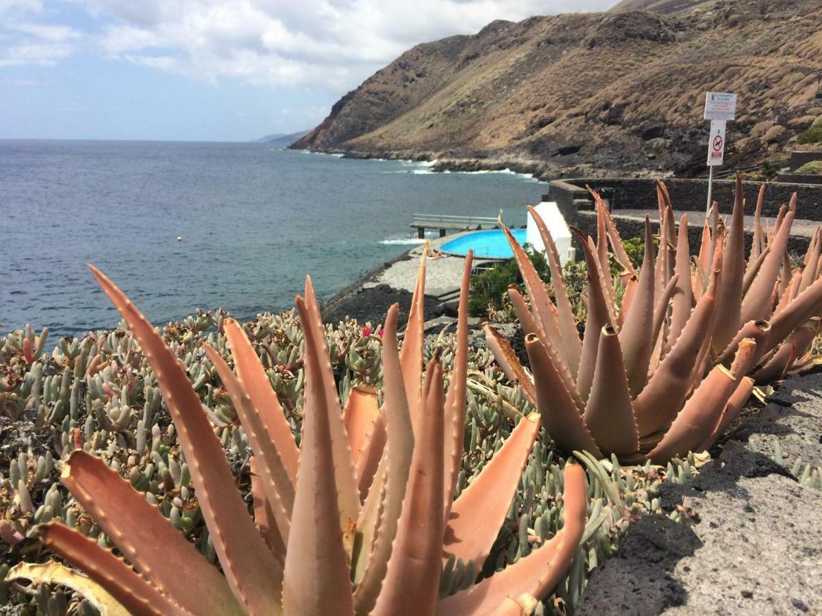 Salitre La Caleta (El Hierro)