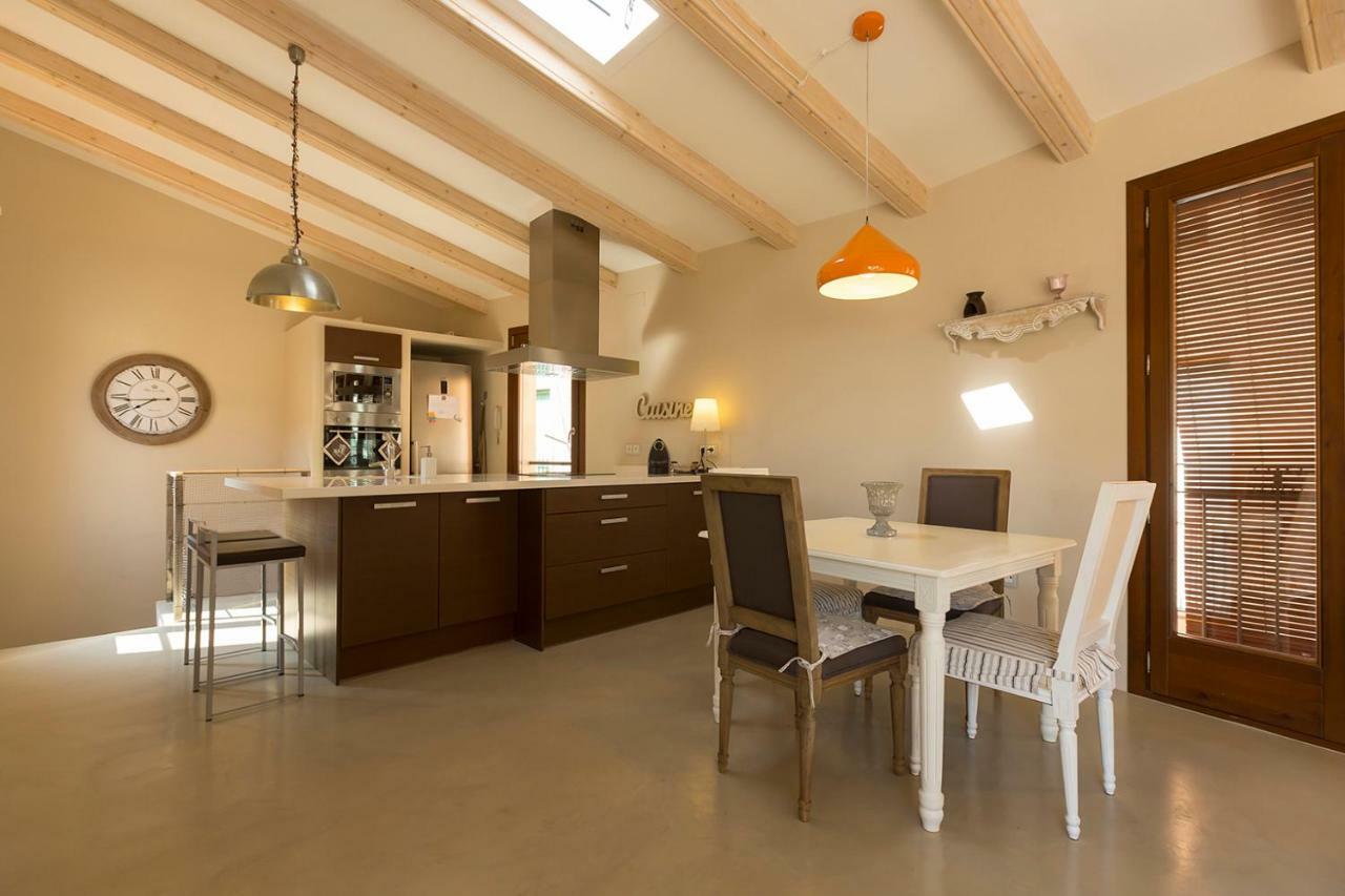 Holiday home La Caseta De *