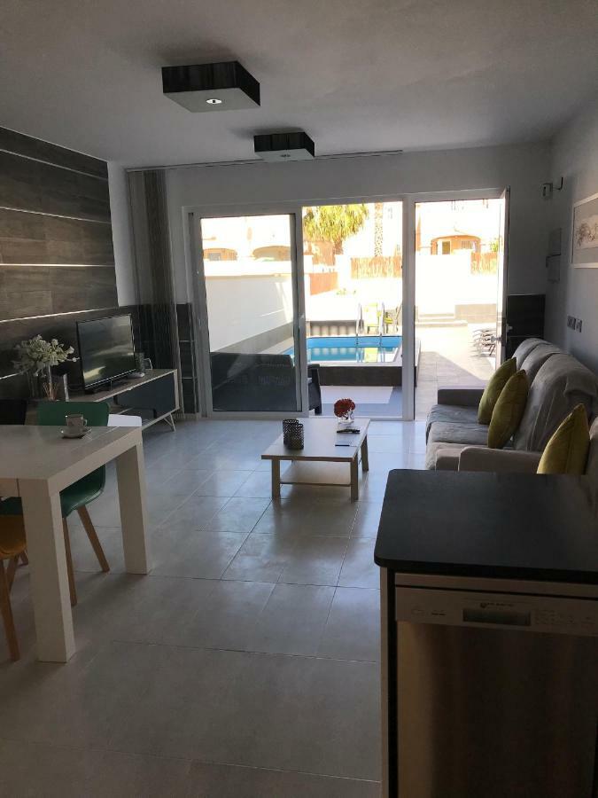 Boulevard La Zenia Villa Playa Flamenca