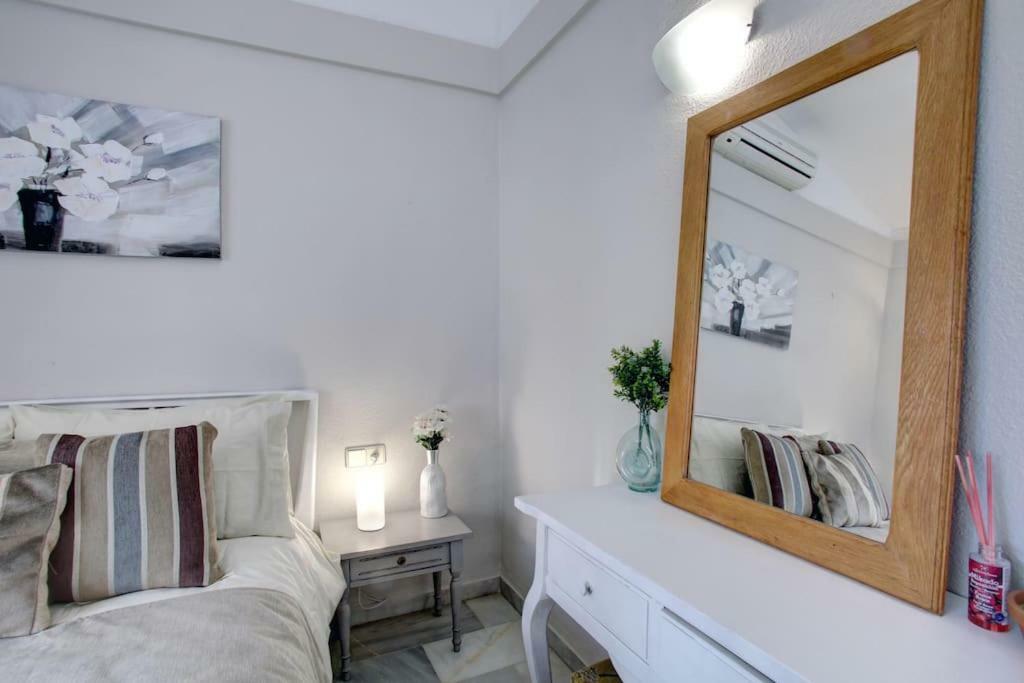 Сasa de vacaciones Calahonda 2 Bedroom House With Air Con