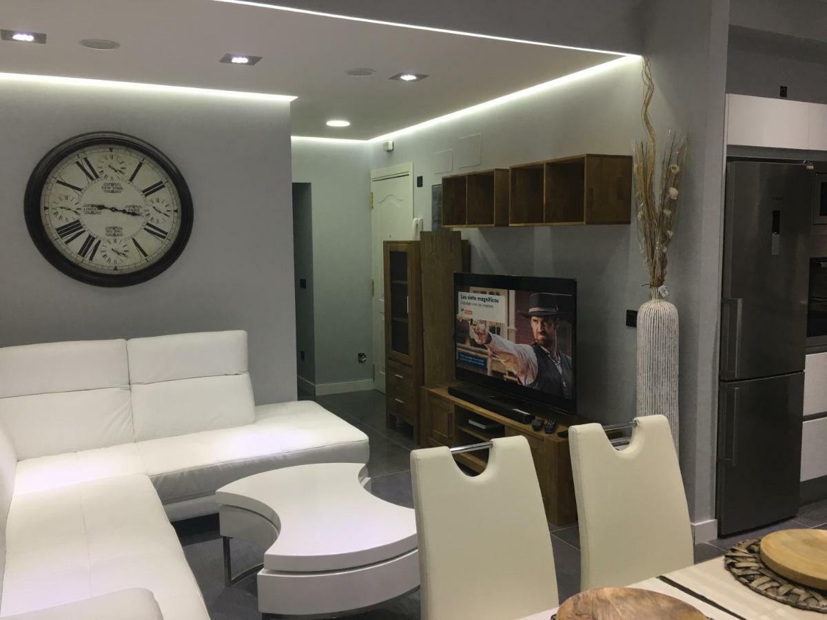Victorio Canteras Apartment *