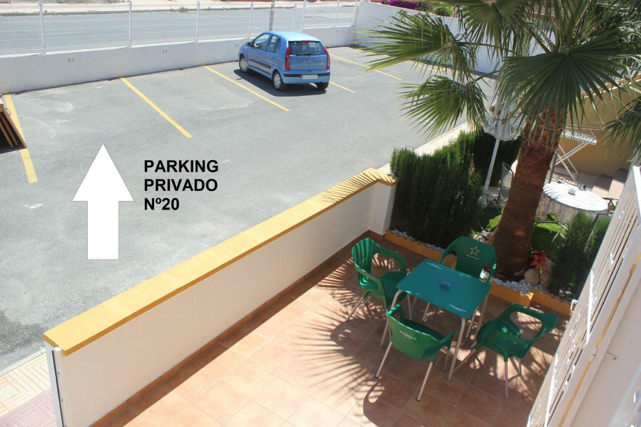 Bungalow Zenia Boulevar * Villamartin (Valencia)