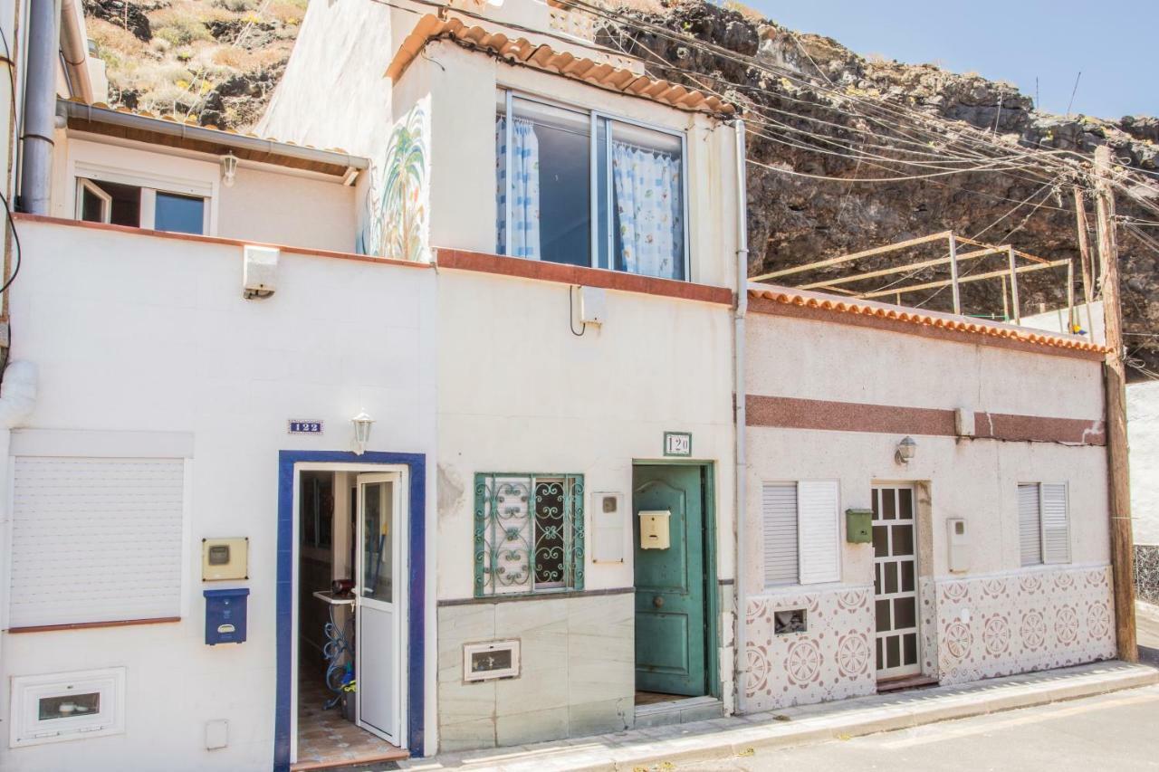 Holiday home Casa Del Cueva With Stunning Ocean View Guimar