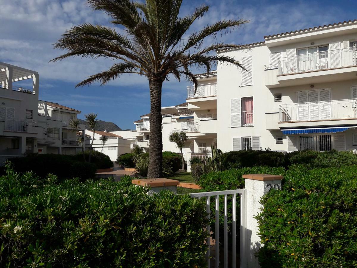 Residencia Platja De Apartment
