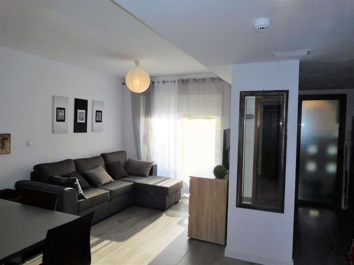 Albir Deluxe Garden Apartment El Albir