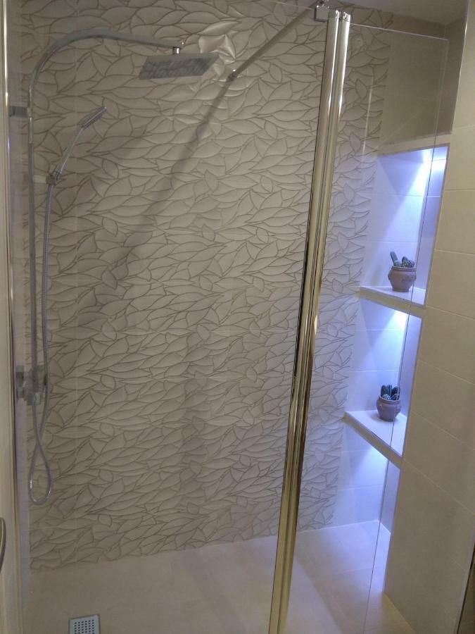 Apartment A 150 Metros Del Mar, Parking Y Wifi