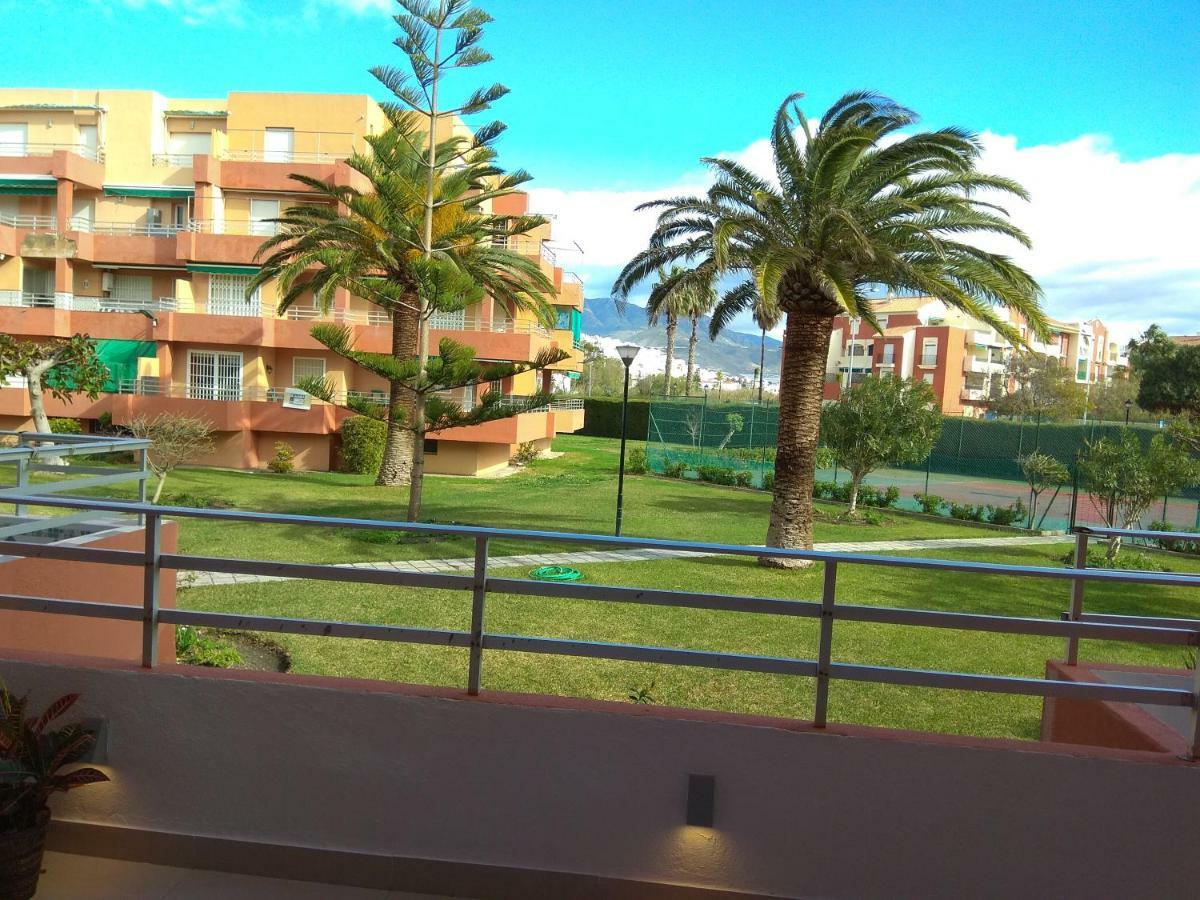 Apartment A 150 Metros Del Mar, Parking Y Wifi Salobrena