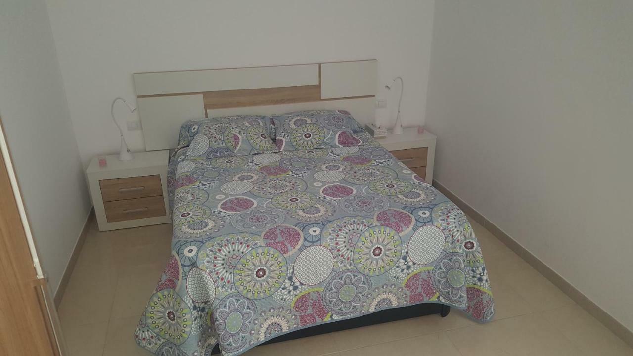 Apartamento Juli4 *